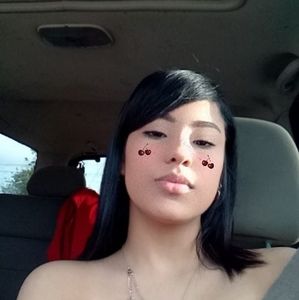 Meet your Posher, Hana